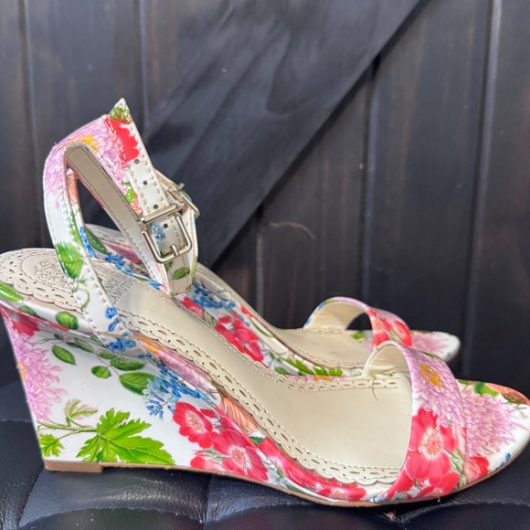 Vince Camuto Florest Garden Wedge Sandal - size 7.5/38 - Picture 7 of 13